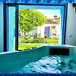 Orchidee & Kinky Bed & Breakfast *