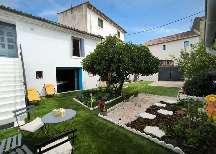Orchidée Love&kinky Bed & Breakfast Lespignan