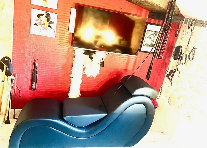 Bed & Breakfast Orchidée Love&kinky Lespignan